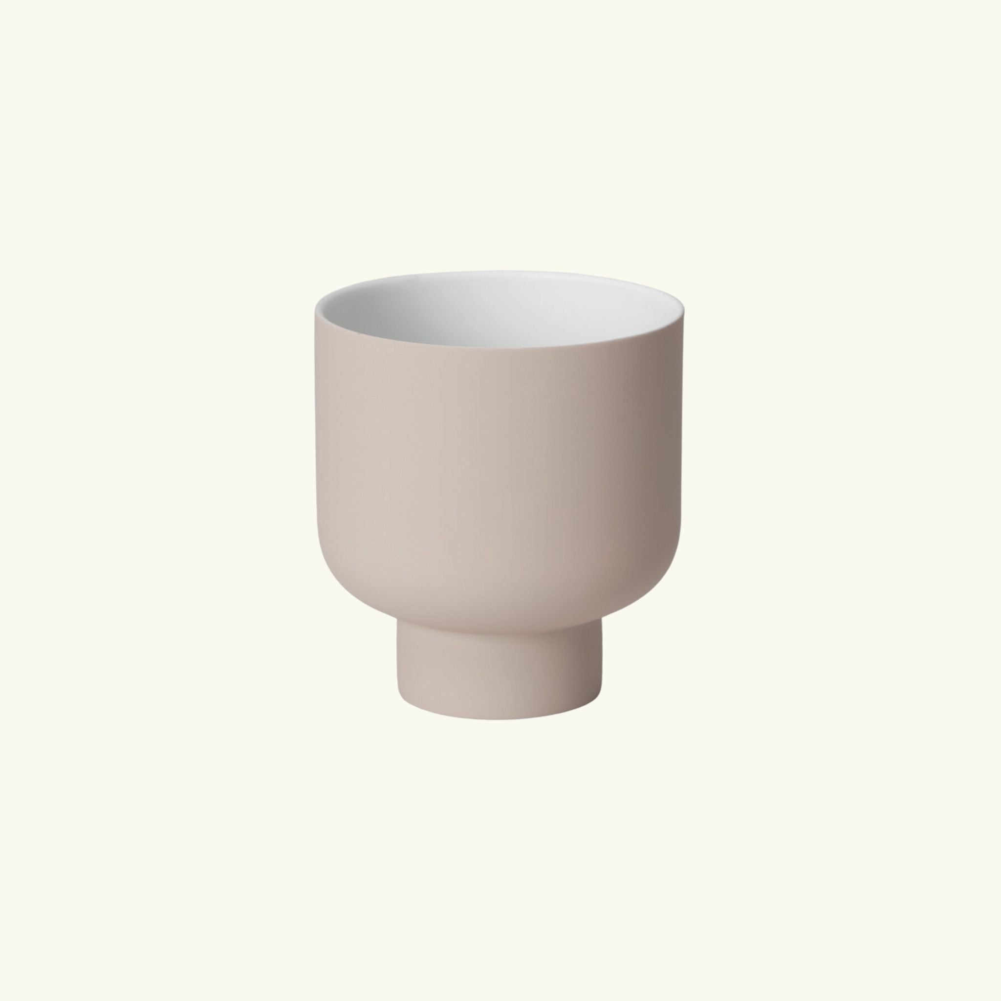 Middle-of-Nowhere---Fergus-Planter-Small-Nude.jpg